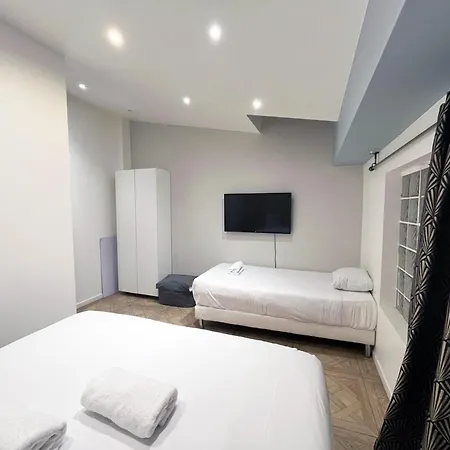 Urbanflat 86 - Charming 2 Bedrooms In Center Of *