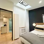 Urbanflat 86 - Charming 2 Bedrooms In Center Of Lejlighed