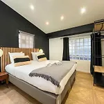 Urbanflat 86 - Charming 2 Bedrooms In Center Of Lejlighed