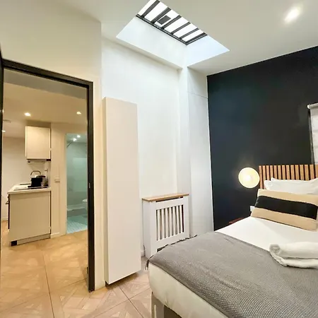 Urbanflat 86 - Charming 2 Bedrooms In Center Of 아파트