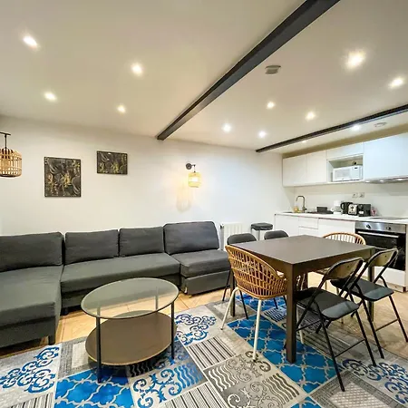 아파트 Urbanflat 86 - Charming 2 Bedrooms In Center Of 파리