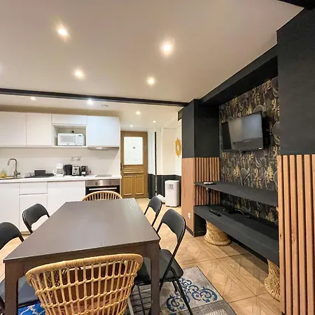 아파트 Urbanflat 86 - Charming 2 Bedrooms In Center Of *